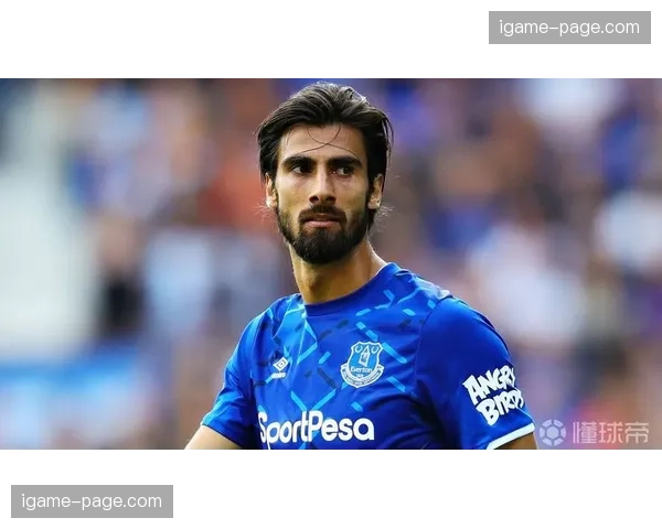 里尔中场安德烈接受专访,谈球队如何在控球与快速转换间寻找平衡 里尔中场安德烈接受专访,谈球队如何在控球与快速转换间寻找平衡