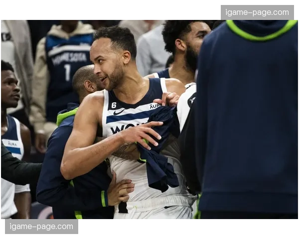 季前赛揭幕战：卫冕冠军王牌队85-79击败风暴，普拉姆砍下全场最高28分